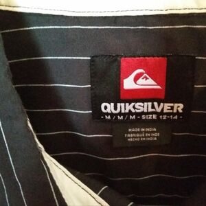 Boy's Quicksilver black and white dress shirt size 12-14